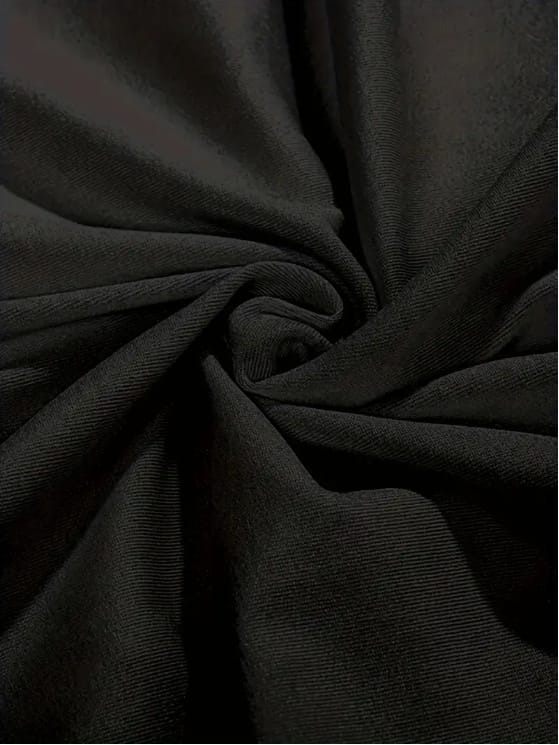 Women'S Two-Piece Set Featuring A Stylish Printed T-Shirt And Casual Shorts - Image 3