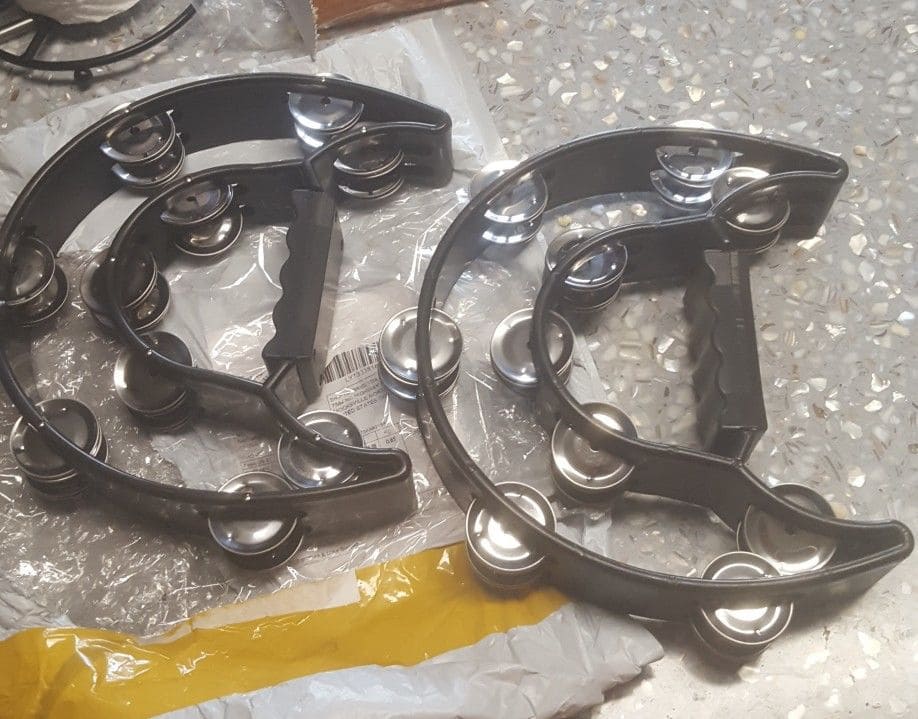 Double and half moon shaped tambourine - Image 5